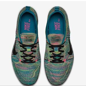 Nike Free Flyknit Trainer 5.0